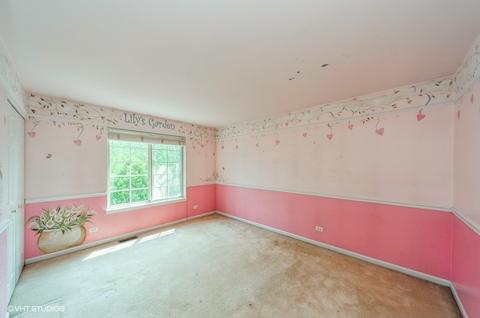 1740 Charles Ct, Wheeling, IL 60090 photo 13
