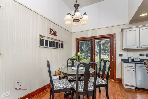 705 Lighthouse Dr, Ottawa, IL 61350 photo 7
