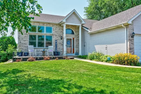 705 Lighthouse Dr, Ottawa, IL 61350 photo 2