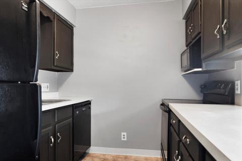1405 E Vernon Ave #20, Normal, IL 61761 photo 6