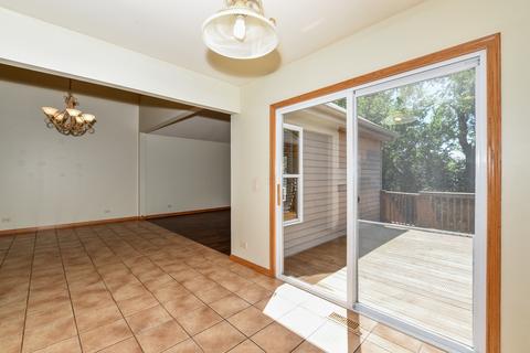 1467 Mackenzie Ln, Elgin, IL 60120 photo 6
