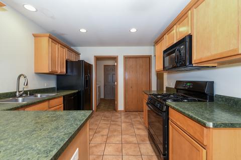 1467 Mackenzie Ln, Elgin, IL 60120 photo 8