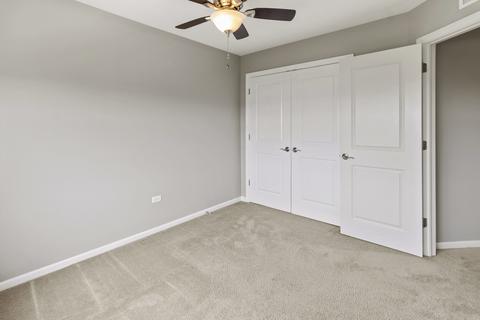 2014 Dauntless Dr, Glenview, IL 60026 photo 24