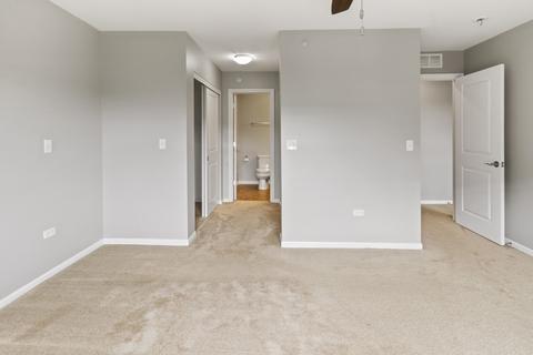 2014 Dauntless Dr, Glenview, IL 60026 photo 18