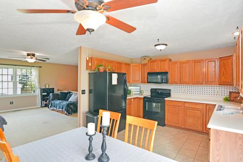1321 Lismore Ln, Normal, IL 61761 photo 8