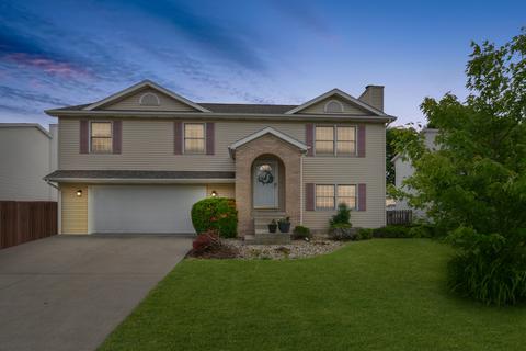 1321 Lismore Ln, Normal, IL 61761 photo 1