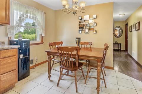 165 E 2740s Rd, Kankakee, IL 60901 photo 6