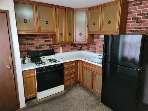 2013 E Lefevre Rd, Sterling, IL 61081 photo 3