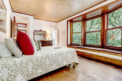 1360 E 49th St, Chicago, IL 60615 photo 14