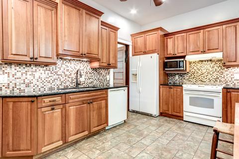 1360 E 49th St, Chicago, IL 60615 photo 9