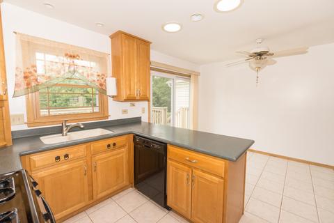 620 E Holly Ct, Addison, IL 60101 photo 9