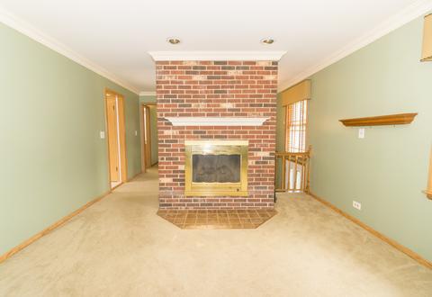 620 E Holly Ct, Addison, IL 60101 photo 10