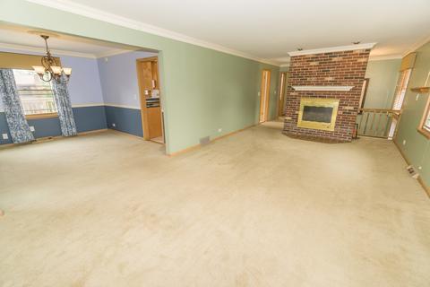 620 E Holly Ct, Addison, IL 60101 photo 5