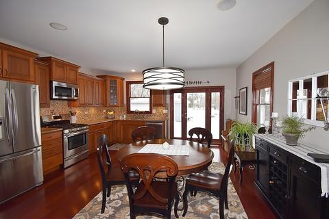 32 W244 Glos St, Wayne, IL 60184 photo 6