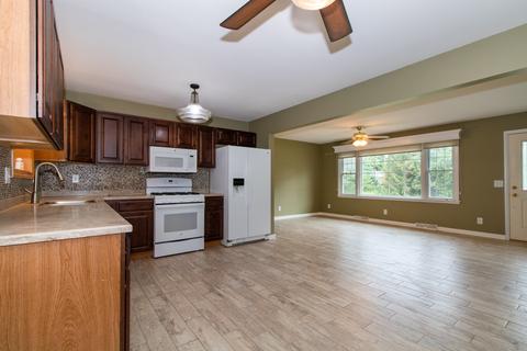 801 Ethell Pkwy, Normal, IL 61761 photo 15