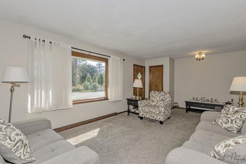 314 Webster St, Algonquin, IL 60102 photo 3