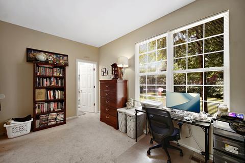 2113 Sanborn Cir, Plainfield, IL 60586 photo 2