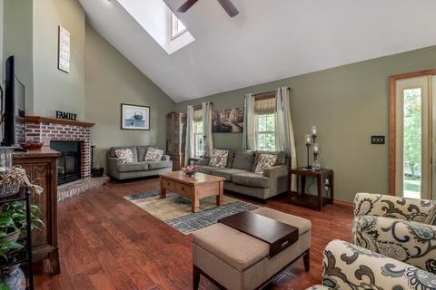 18717 N Arrowhead Ln, Danvers, IL 61732 photo 4