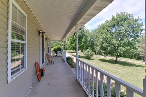 18717 N Arrowhead Ln, Danvers, IL 61732 photo 31