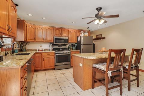 18717 N Arrowhead Ln, Danvers, IL 61732 photo 10