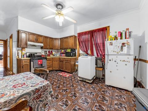 6734 S Artesian Ave, Chicago, IL 60629 photo 10