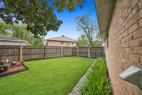 345 Wheeling Ave, Wheeling, IL 60090 photo 22