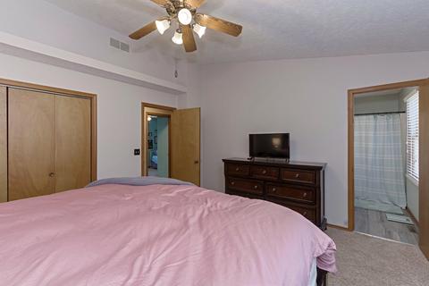 1102 N Linden St, Normal, IL 61761 photo 17
