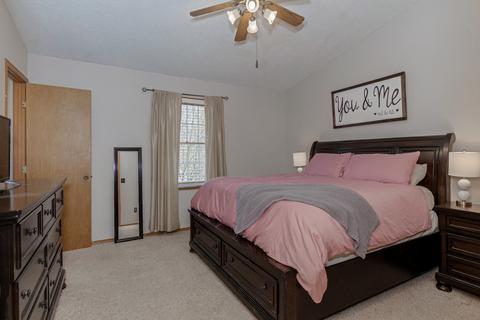 1102 N Linden St, Normal, IL 61761 photo 16