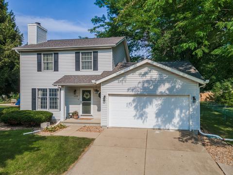 1102 N Linden St, Normal, IL 61761 photo 1