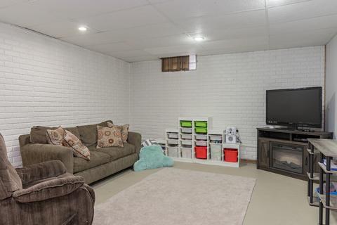 1102 N Linden St, Normal, IL 61761 photo 25