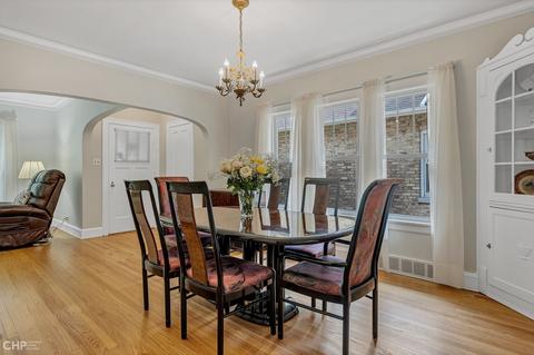 2112 Forestview Rd, Evanston, IL 60201 photo 7