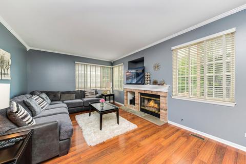 2203 Keating Dr, Aurora, IL 60503 photo 8