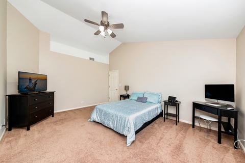 2203 Keating Dr, Aurora, IL 60503 photo 12