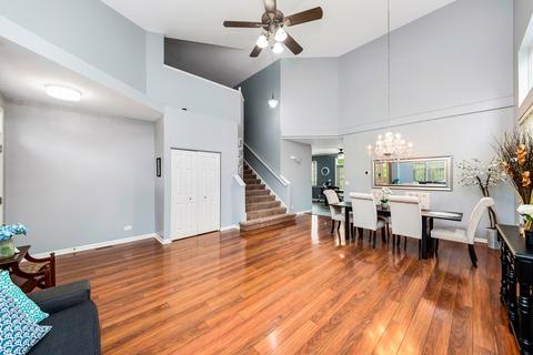 2203 Keating Dr, Aurora, IL 60503 photo 4