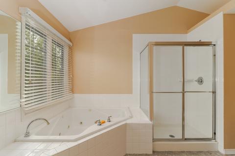 4 Honeysuckle Ct, Bloomington, IL 61704 photo 24