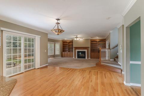 4 Honeysuckle Ct, Bloomington, IL 61704 photo 12
