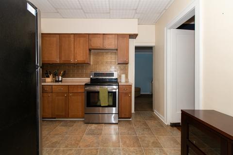 1227 E Washington St, Bloomington, IL 61701 photo 13
