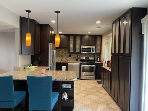 9458 Hamlin Ave, Des Plaines, IL 60016 photo 3