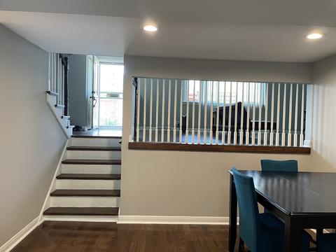 9458 Hamlin Ave, Des Plaines, IL 60016 photo 4
