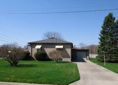 803 10th St, Peru, IL 61354 photo 17
