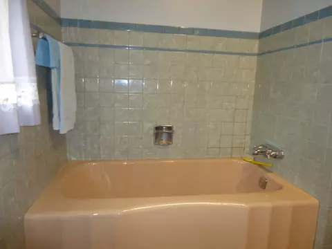 803 10th St, Peru, IL 61354 photo 9