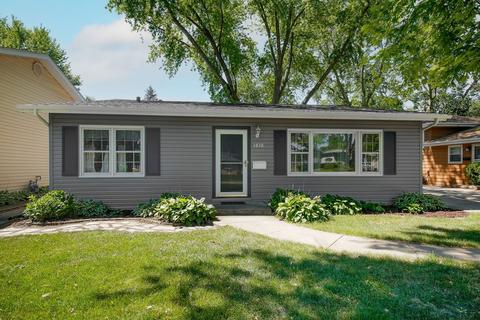 1018 Elm St, Wheaton, IL 60189 photo 2