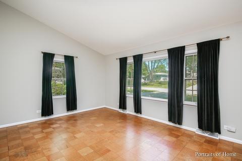 1018 Elm St, Wheaton, IL 60189 photo 4