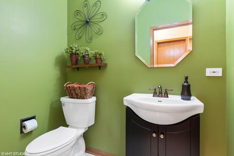 929 Angle Tarn, West Dundee, IL 60118 photo 5