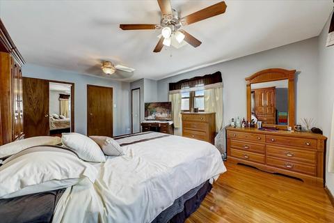 8530 Meade Ave, Burbank, IL 60459 photo 11