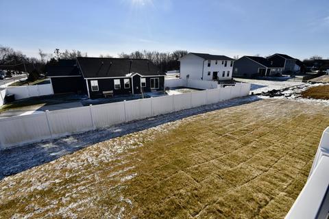 509 Raef Rd, Downs, IL 61736 photo 24