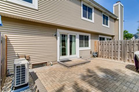 1972 Georgetown Ln, Hoffman Estates, IL 60169 photo 12
