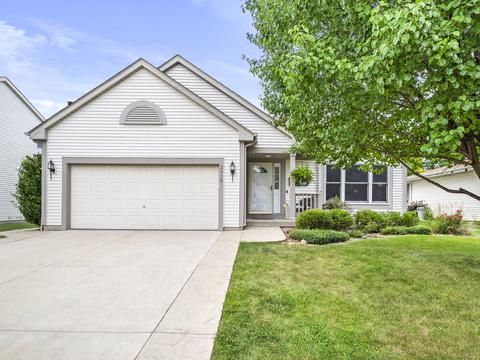 2015 Primrose Dr, Plainfield, IL 60586 photo 1