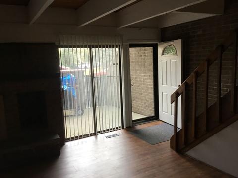 707 Kenneth Cir, Elgin, IL 60120 photo 5