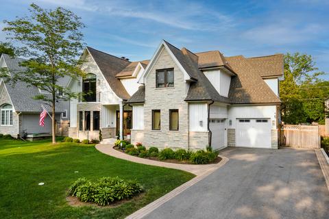 711 Juniper Rd, Glenview, IL 60025 photo 1
